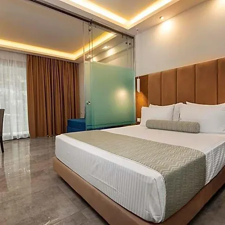 4- Family Hotel Ormília