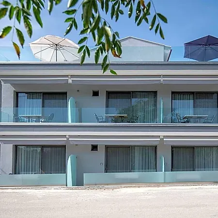 4- Family Ormília