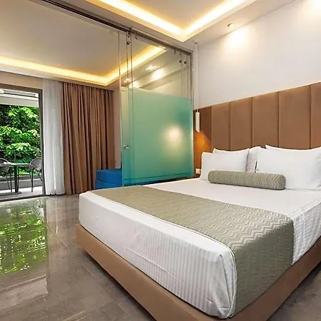 Hotel 4- Family Ormília