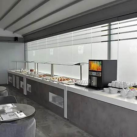 4- Family 4* Ormília